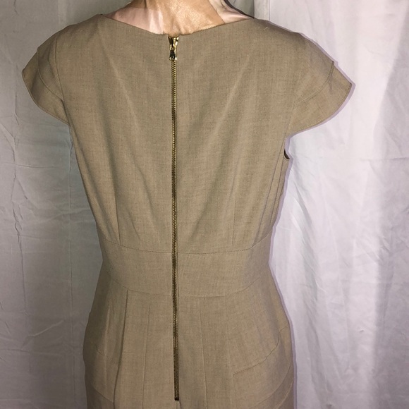 Tahari Dress 10 - Picture 6 of 6